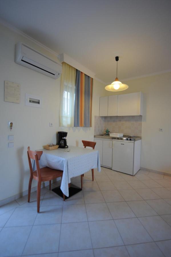 Aparthotel Golden View 2*