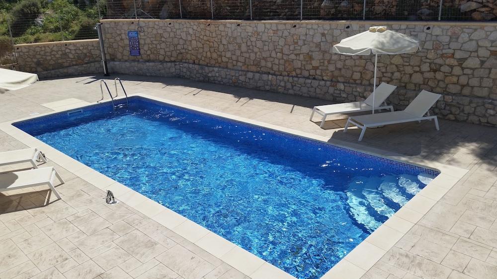 Golden View Aparthotel Lindos (Rhodes)